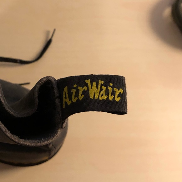 Made in England Dr. Martens Size 5 - Picture 3 of 7